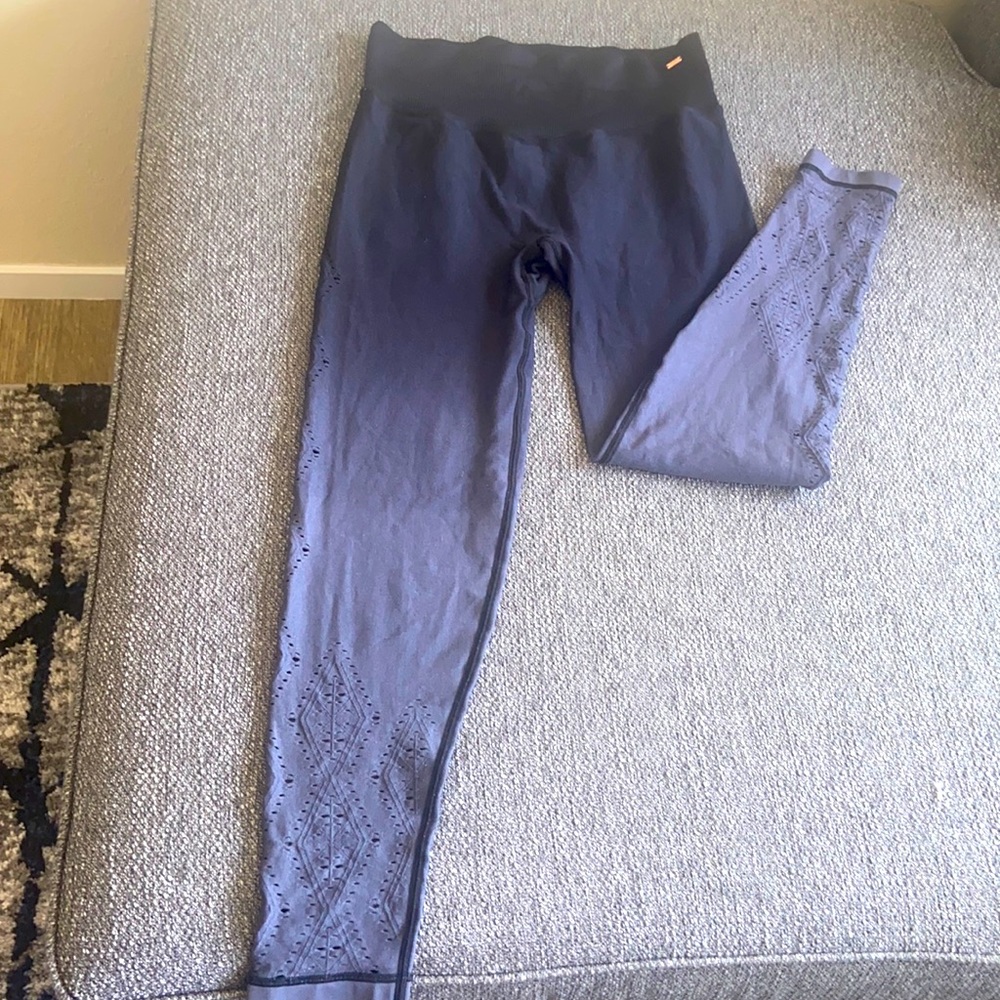 Victoria Secret Yoga Pants/ Leggings
